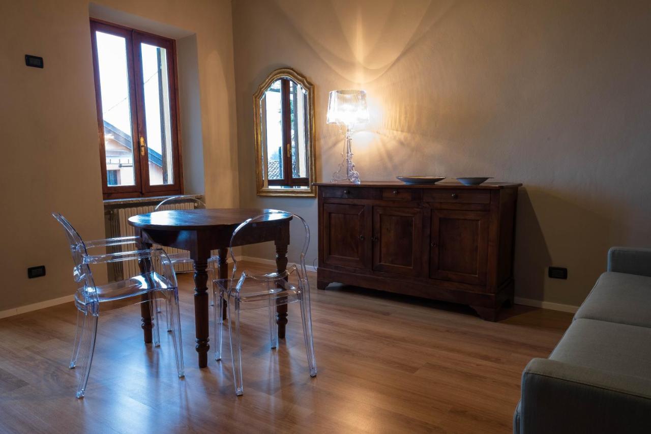Alla Torre - Nel Cuore Del Borgo Storico Castagnole delle Lanze Bagian luar foto